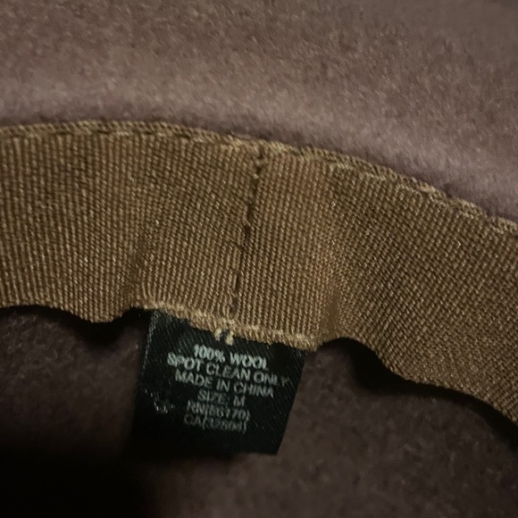 Brown wool hat - Picture 3 of 3